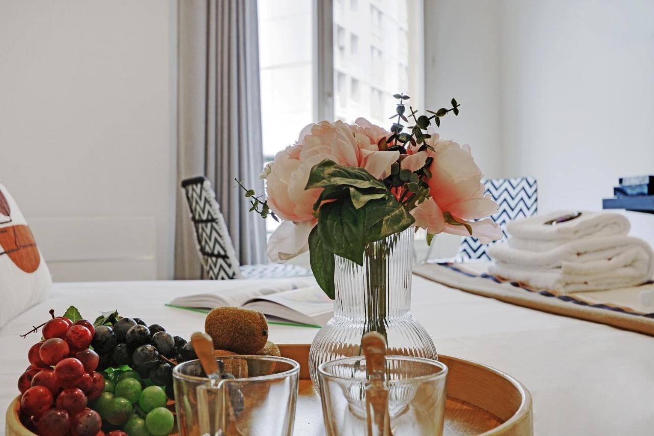 Buttes Chaumont - Sunny 2P Apartment ปารีส ภายนอก รูปภาพ
